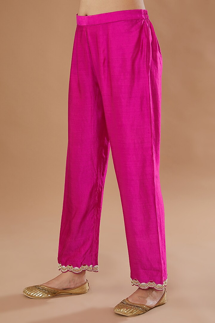 Pink Pure Kora Silk Embroidered Leheriya Kurta Set by SURBHI SHAH at Pernia's Pop Up Shop