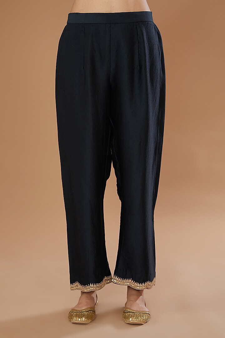 Black Pure Kora Silk Embroidered Leheriya Kurta Set by SURBHI SHAH at Pernia's Pop Up Shop