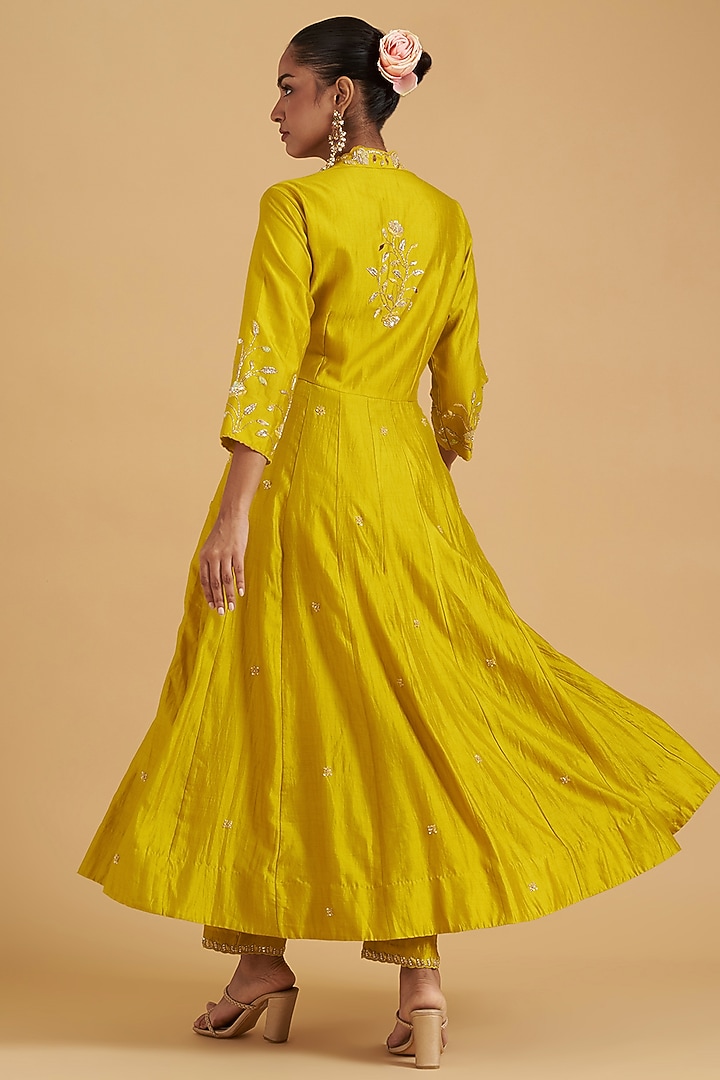 Greenish Yellow Pure Spun Silk Hand Embroidered Angrakha Kurta Set by SURBHI SHAH at Pernia's Pop Up Shop