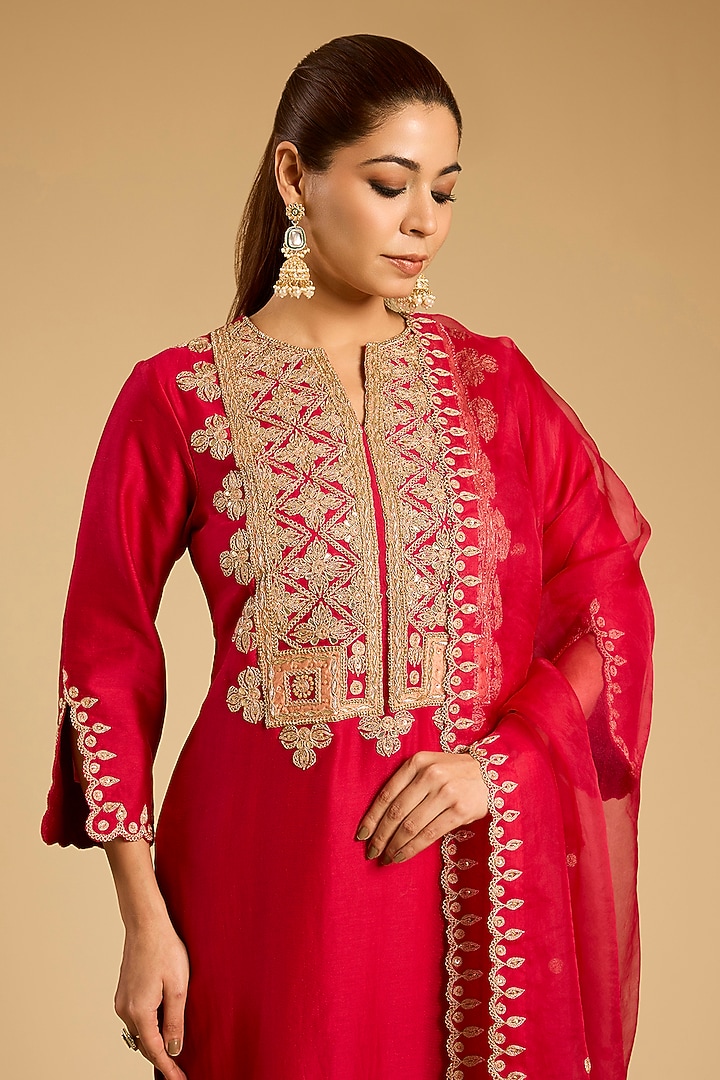 Maroon Chanderi Marori Work Kurta Set by SURBHI SHAH at Pernia's Pop Up Shop