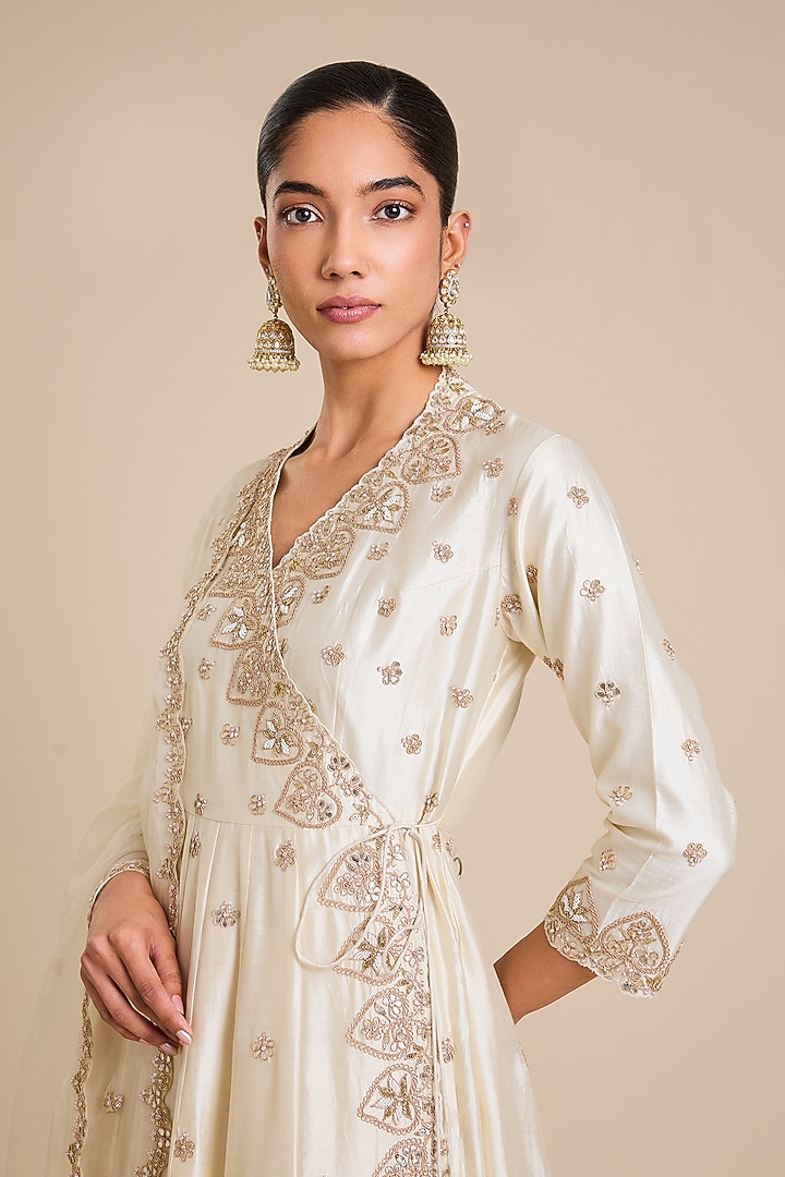 Ivory Spun Silk Marori Work Angrakha Set by SURBHI SHAH at Pernia's Pop Up Shop