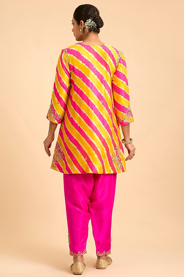 Yellow & Pink Spun SIlk Leheriya Kurta Set by Surbhi Shah at Pernia's Pop Up Shop