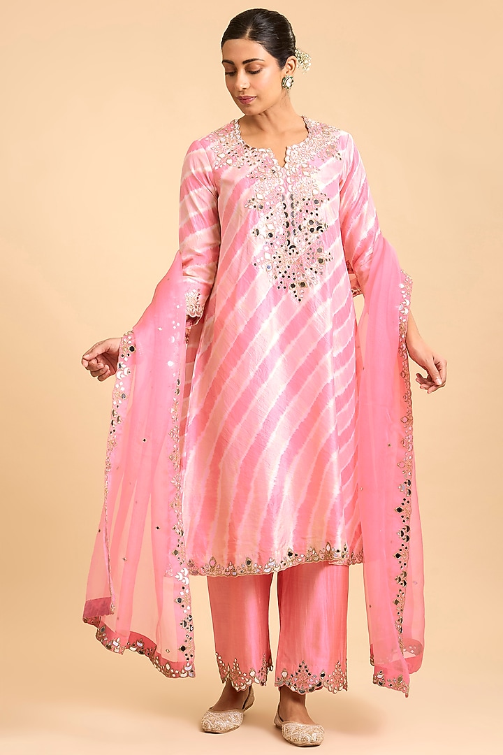 Raspberry Pink Spun Silk Mirror Embroidered Leheriya Kurta Set by Surbhi Shah at Pernia's Pop Up Shop