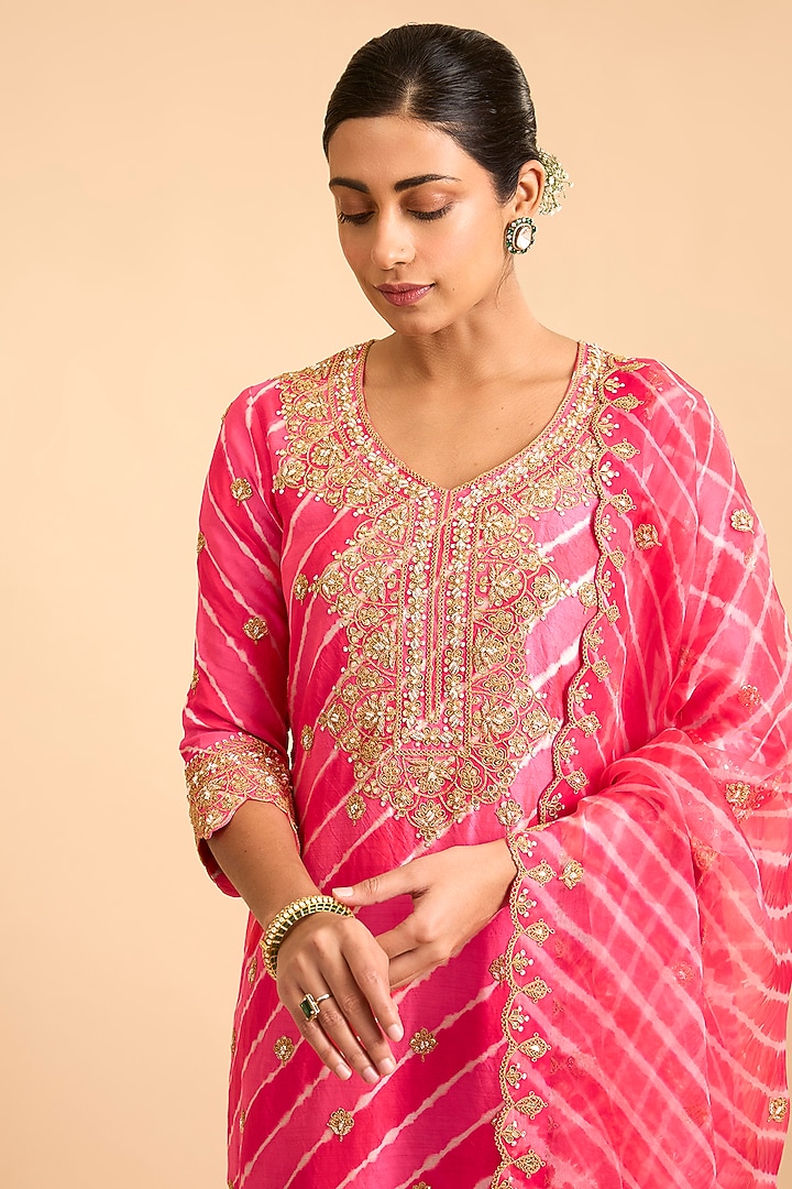 Red & Pink Spun Silk Marori Embroidered Leheriya Kurta Set by Surbhi Shah at Pernia's Pop Up Shop