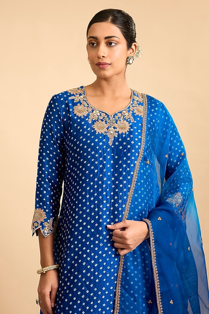 Midnight Blue Spun Silk Mukesh Work Kurta Set by Surbhi Shah at Pernia's Pop Up Shop