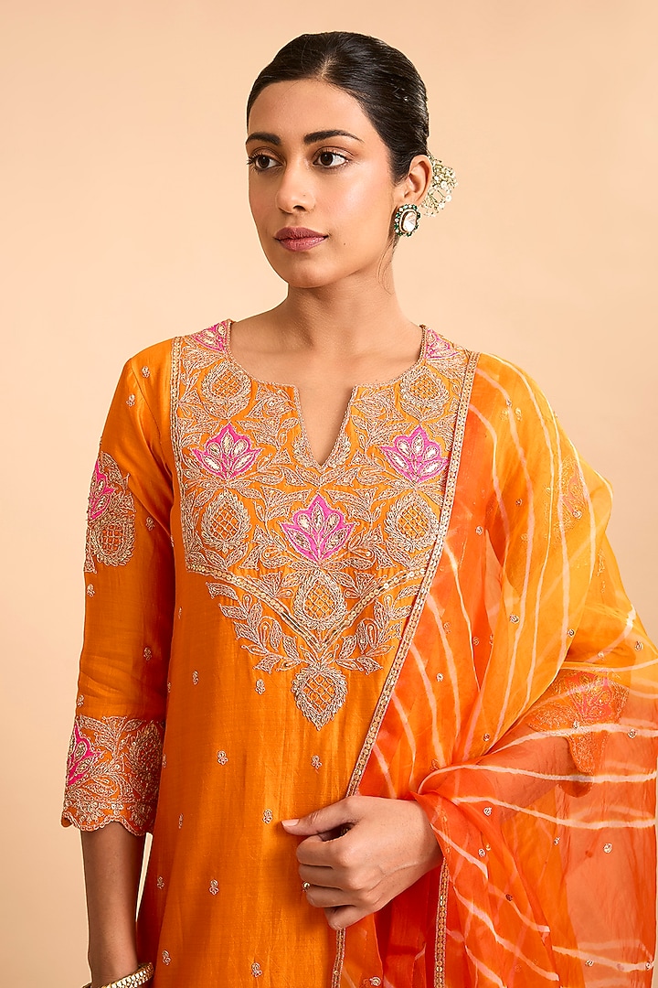 Orange Spun Silk Mukesh Embroidered Kurta Set by Surbhi Shah at Pernia's Pop Up Shop