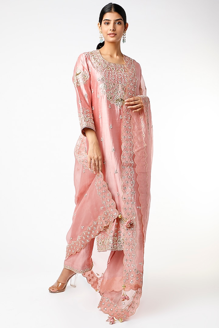 Rose Gold Hand Embroidered Kurta Set by SURBHI SHAH