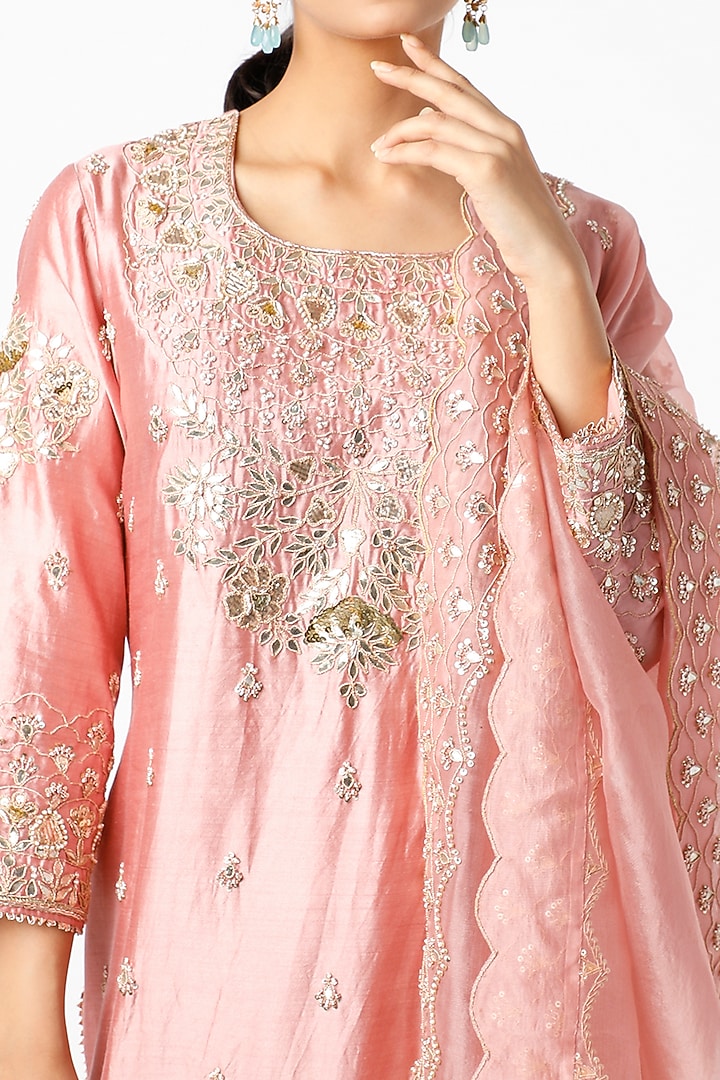 Rose Gold Hand Embroidered Kurta Set by SURBHI SHAH at Pernia's Pop Up Shop