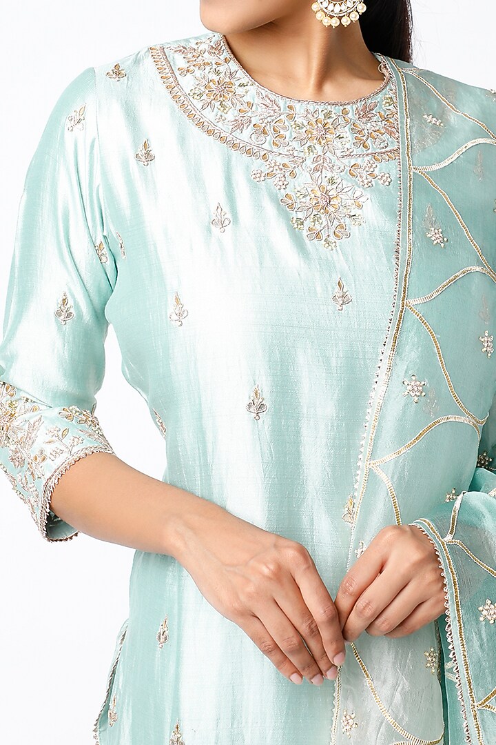 Powder Blue Hand Embroidered Kurta Set by SURBHI SHAH at Pernia's Pop Up Shop