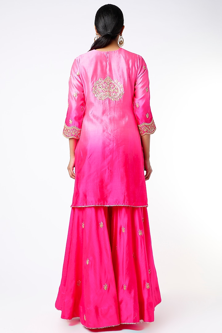 Magenta Gota Hand Embroidered Kurta Set by SURBHI SHAH at Pernia's Pop Up Shop