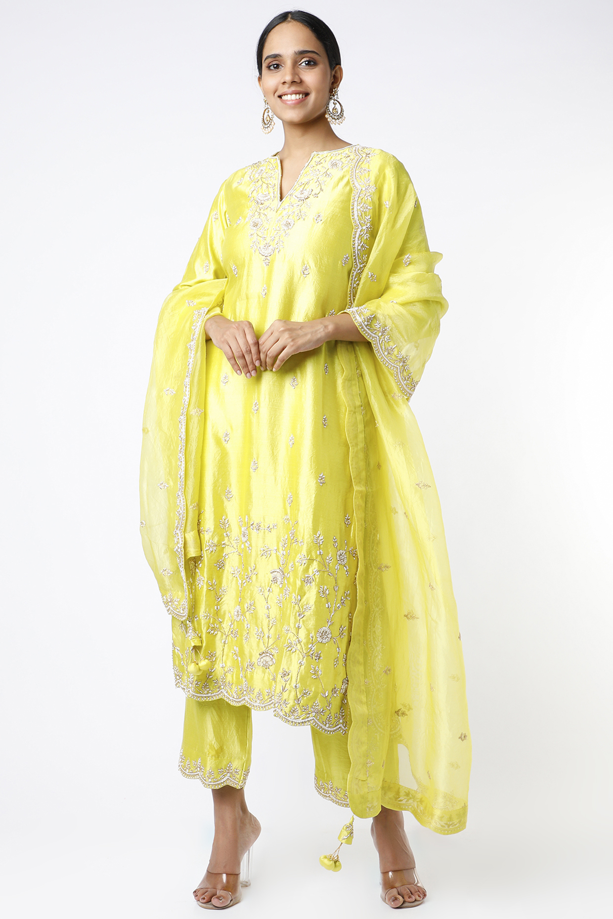 Yellow Hand Embroidered Kurta Set by SURBHI SHAH at Pernia's Pop Up Shop