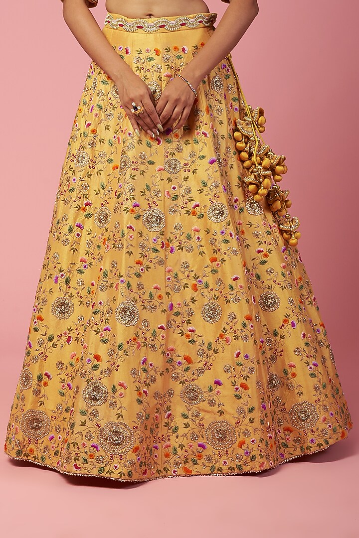 Dull Yellow Embroidered Bridal Lehenga Set by SURBHI SHAH at Pernia's Pop Up Shop