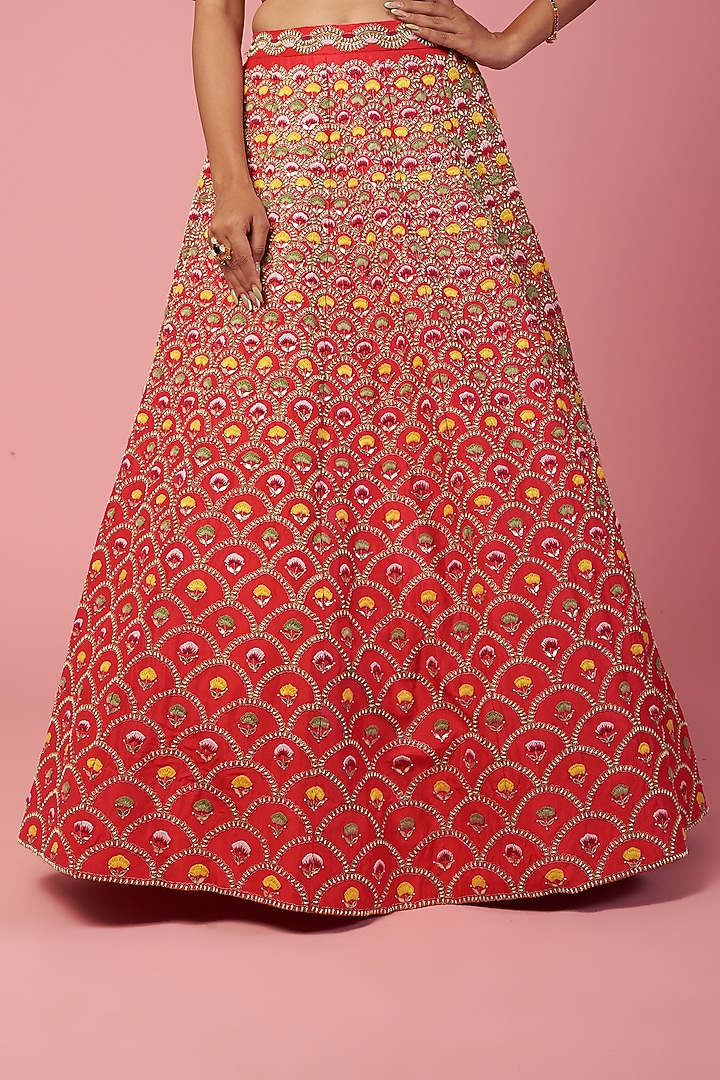 Red Embroidered Bridal Lehenga Set by SURBHI SHAH at Pernia's Pop Up Shop
