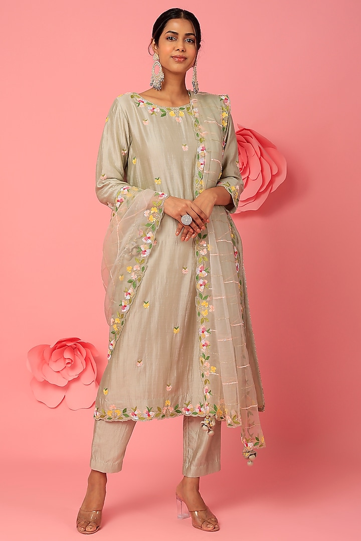 Grey Embroidered Kurta Set by SURBHI SHAH