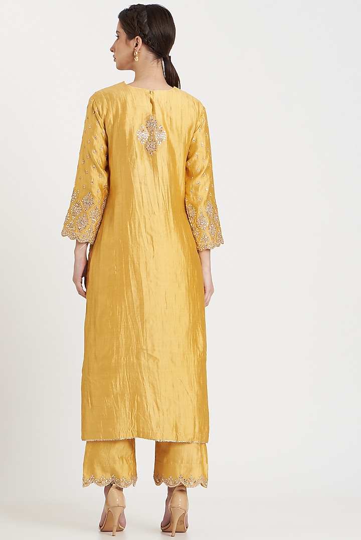 Light Yellow Silk Embroidered Kurta Set by SURBHI SHAH at Pernia's Pop Up Shop