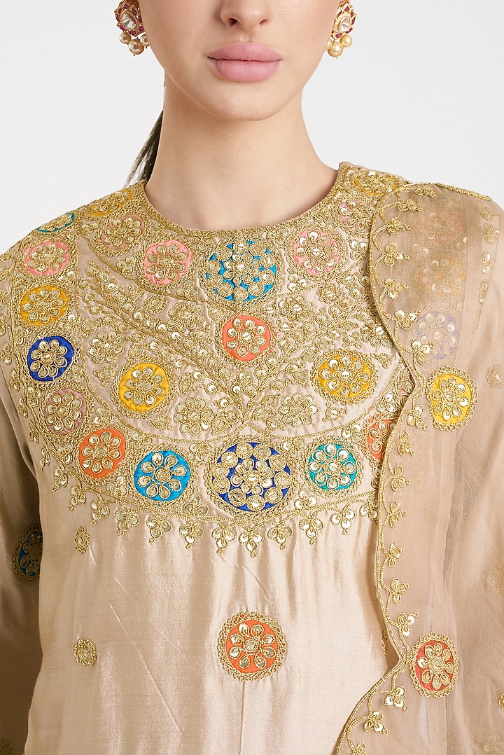 Beige Silk Embroidered Kurta Set by SURBHI SHAH at Pernia's Pop Up Shop