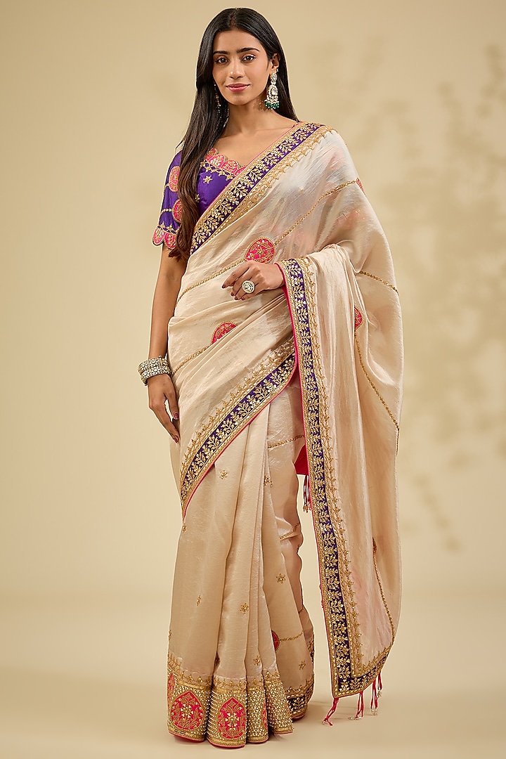 Silver Kora Silk Zardosi Work Saree Set by Surbhi Shah at Pernia's Pop Up Shop