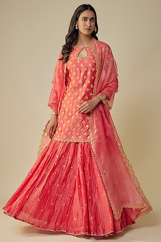 Coral Kora Silk Crushed Skirt Set by SURBHI SHAH