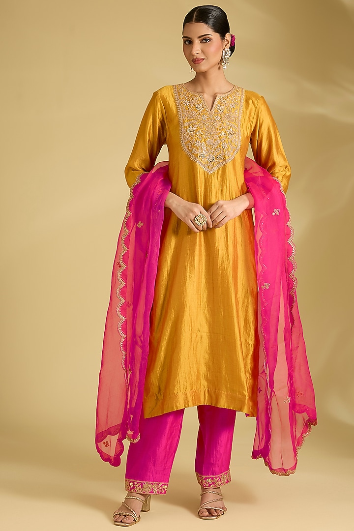 Mustard Spun Silk Zardosi Work Kurta Set by Surbhi Shah at Pernia's Pop Up Shop