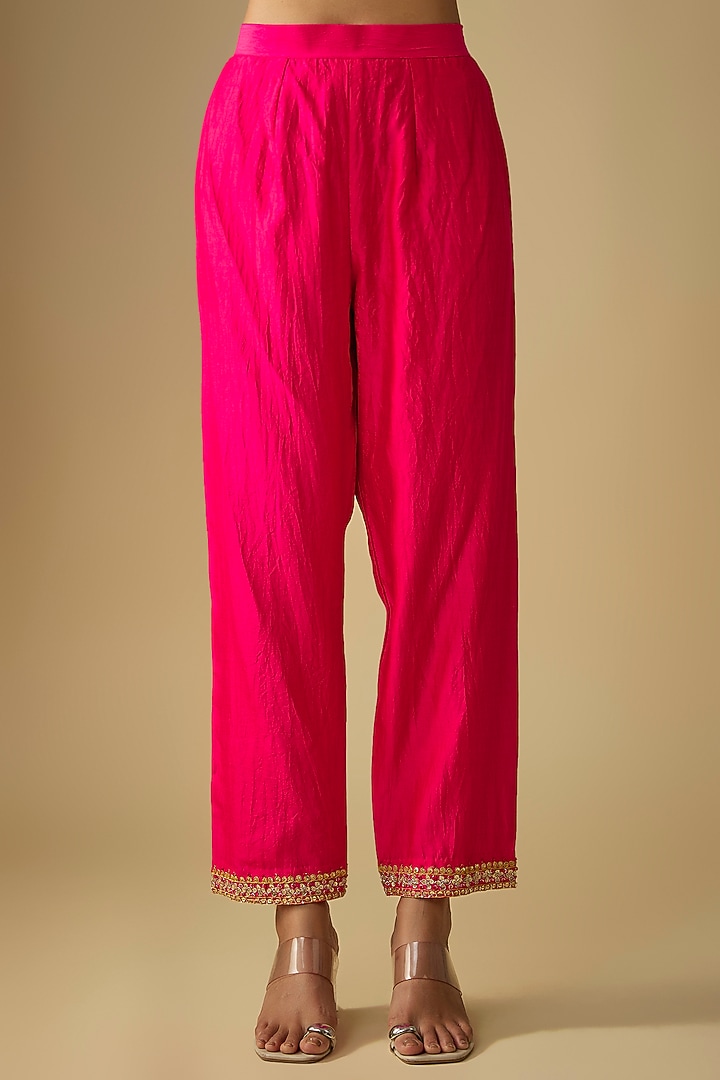 Red Spun Silk Marori Embroidered Kurta Set by SURBHI SHAH at Pernia's Pop Up Shop