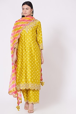 Mustard Bandhani Printed Kurta Set by SURBHI SHAH