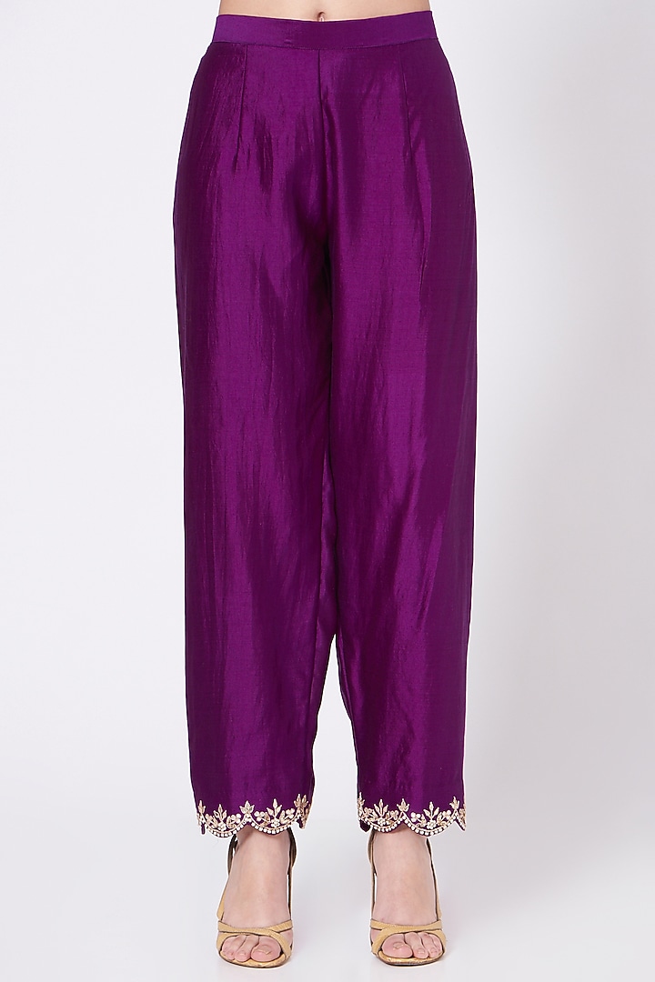 Purple Hand Embroidered Kurta Set by SURBHI SHAH at Pernia's Pop Up Shop