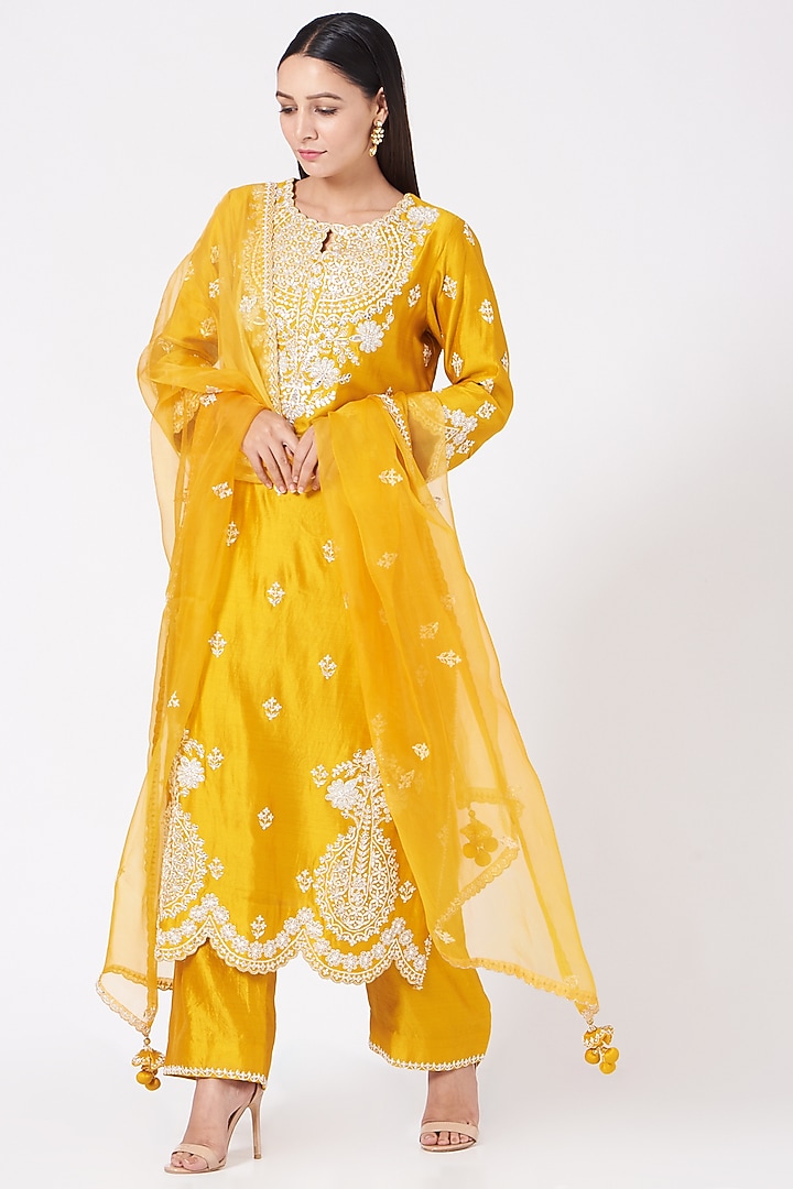 Citrus Yellow Hand Embroidered Kurta Set by SURBHI SHAH at Pernia's Pop Up Shop