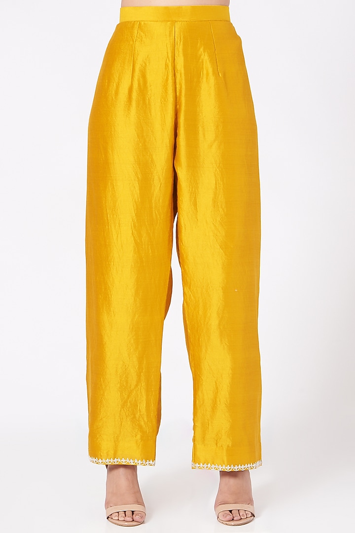 Citrus Yellow Hand Embroidered Kurta Set by SURBHI SHAH at Pernia's Pop Up Shop