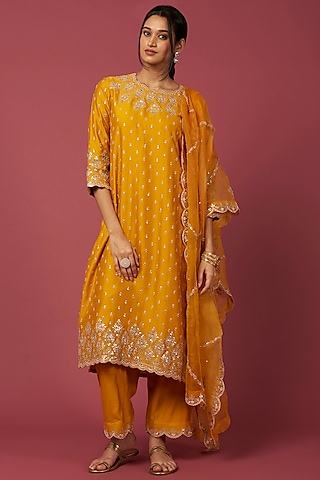 Mustard Yellow Embroidered Kurta Set by SURBHI SHAH