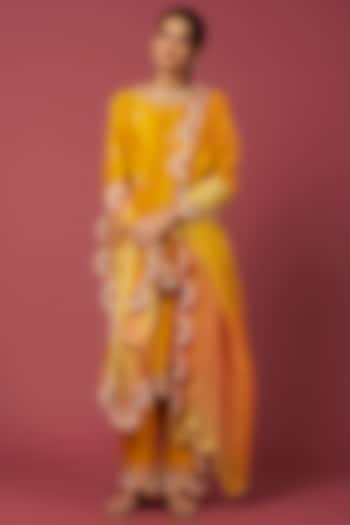 Mustard Yellow Hand Embroidered Kurta Set by SURBHI SHAH at Pernia's Pop Up Shop