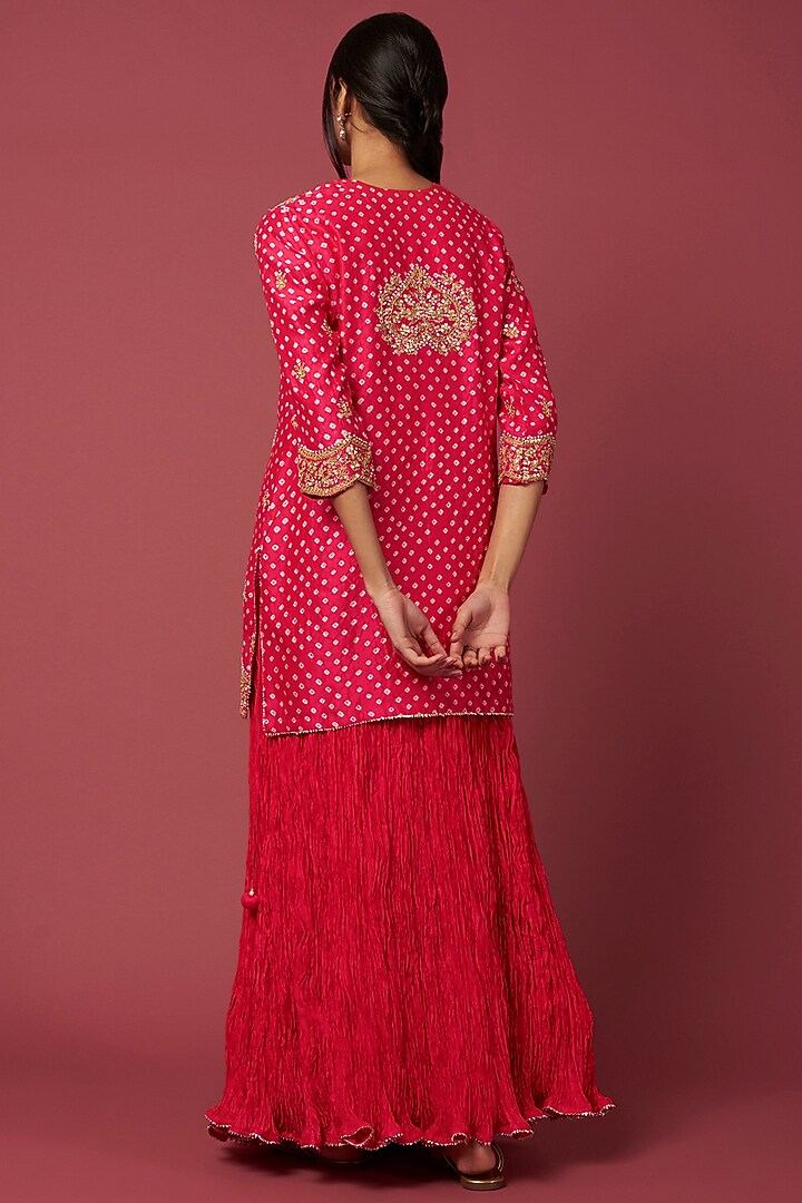 Red Embroidered Kurta Set by SURBHI SHAH at Pernia's Pop Up Shop