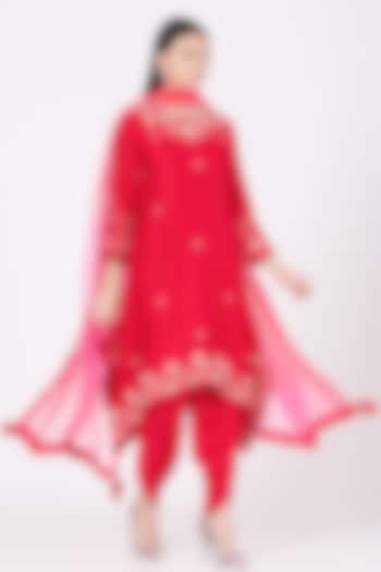 Red Embroidered Kurta Set by SURBHI SHAH