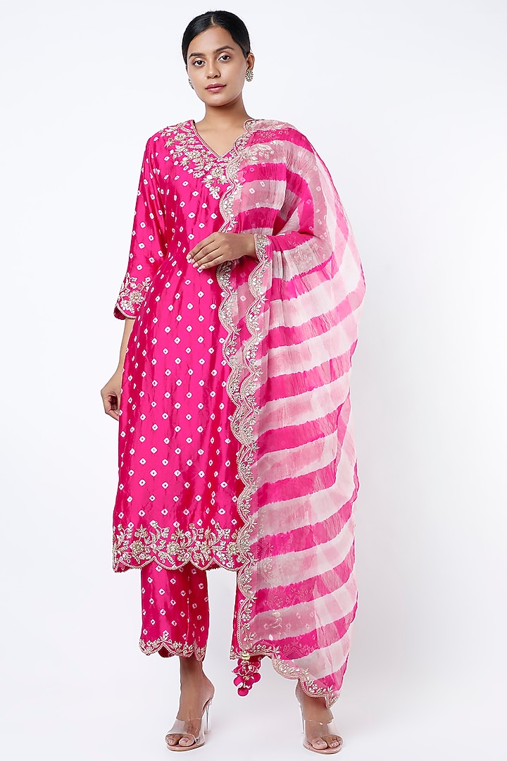 Candy Pink Hand Embroidered Kurta Set by SURBHI SHAH at Pernia's Pop Up Shop
