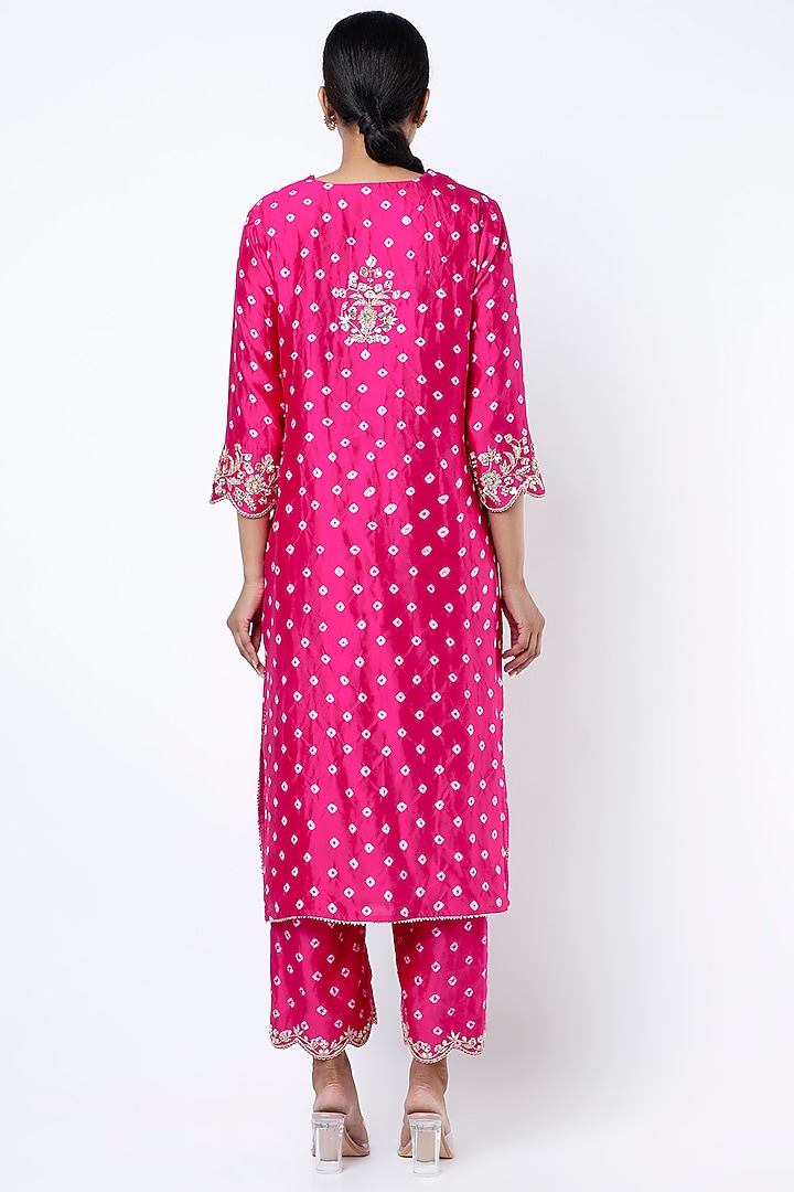 Candy Pink Hand Embroidered Kurta Set by SURBHI SHAH at Pernia's Pop Up Shop