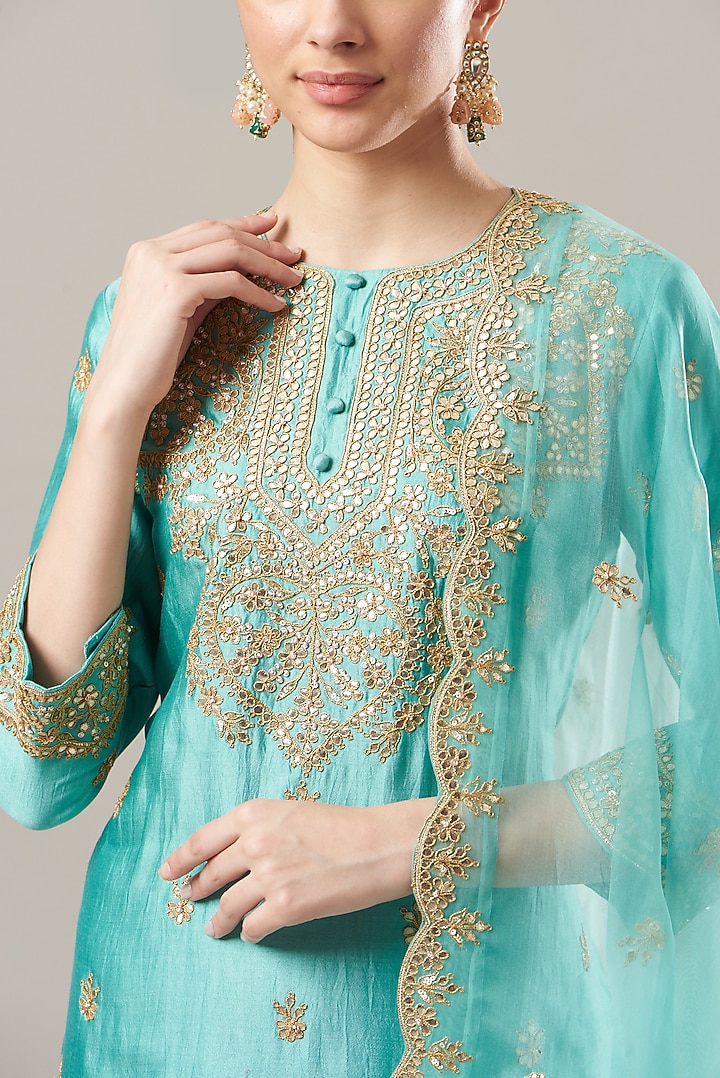 Sea Blue Embroidered Kurta Set by SURBHI SHAH at Pernia's Pop Up Shop