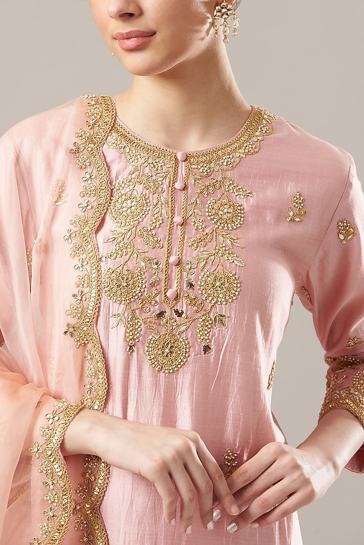 Rose Gold Embroidered Kurta Set by SURBHI SHAH at Pernia's Pop Up Shop