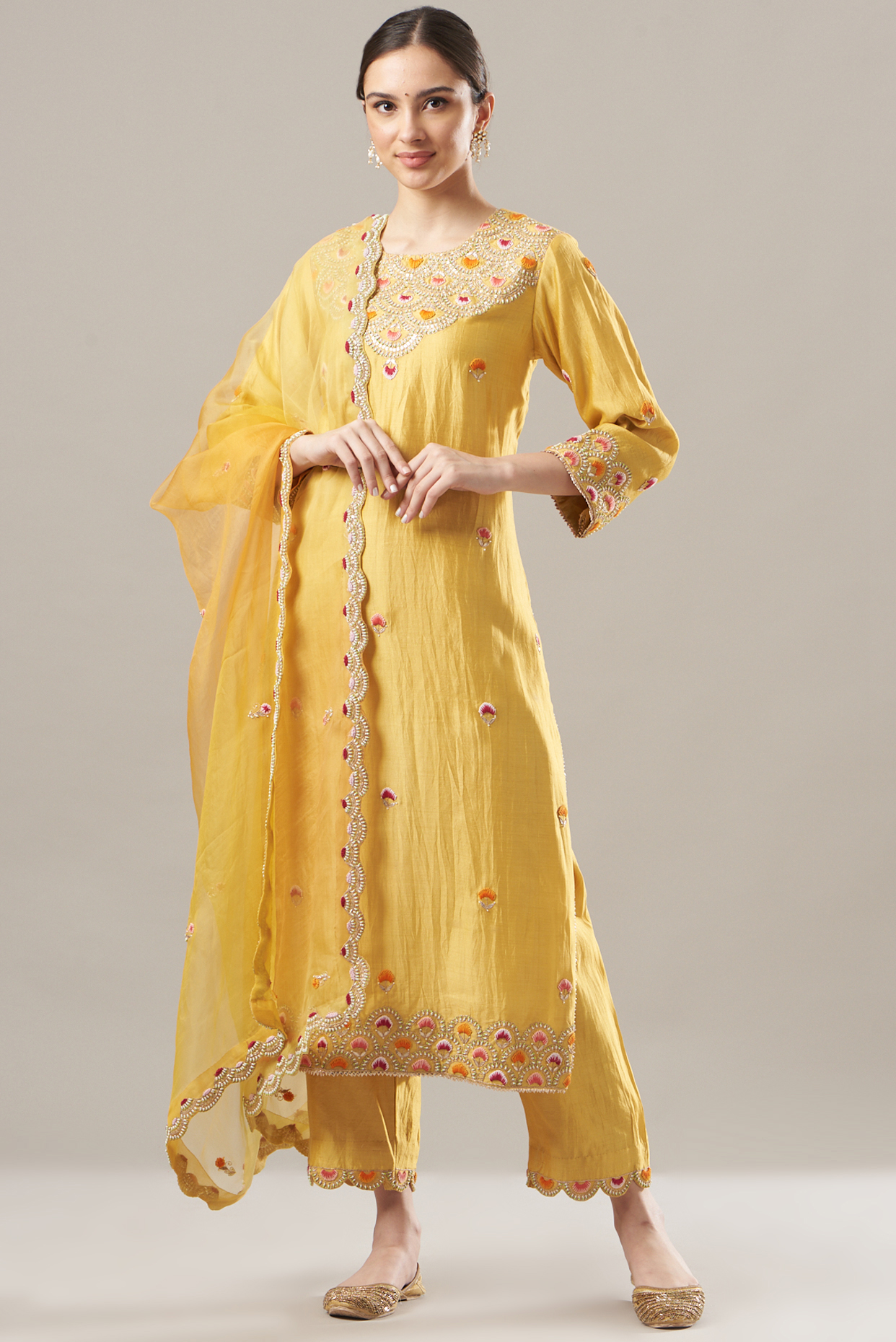 Buttery Yellow Embroidered Kurta Set by SURBHI SHAH at Pernia's Pop Up Shop