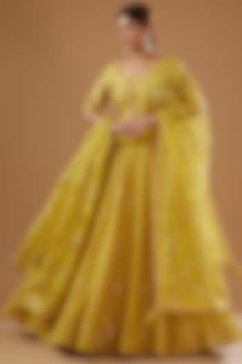 Yellow Pure Spun Silk Hand Embroidered Lucknowi Lehenga Set by SURBHI SHAH