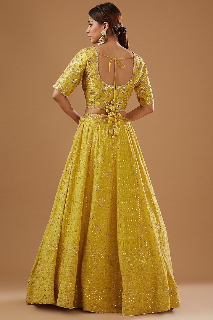 Yellow Pure Spun Silk Hand Embroidered Lucknowi Wedding Lehenga Set by SURBHI SHAH at Pernia's Pop Up Shop