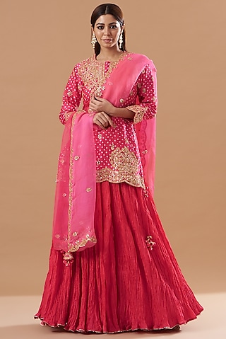 Red Crushed Skirt Set by SURBHI SHAH