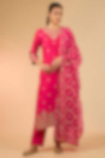 Strawberry Red Spun Silk Gota Work Kurta Set by Surbhi Shah at Pernia's Pop Up Shop