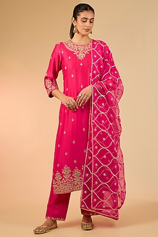 Strawberry Red Spun Silk Gota Work Kurta Set by Surbhi Shah