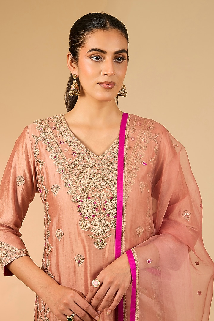 Old Rose Spun Silk Marori Work Kurta Set by Surbhi Shah at Pernia's Pop Up Shop