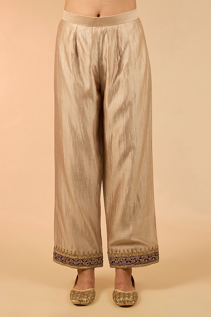 Champagne Spun Silk Marori Work Kurta Set by Surbhi Shah at Pernia's Pop Up Shop