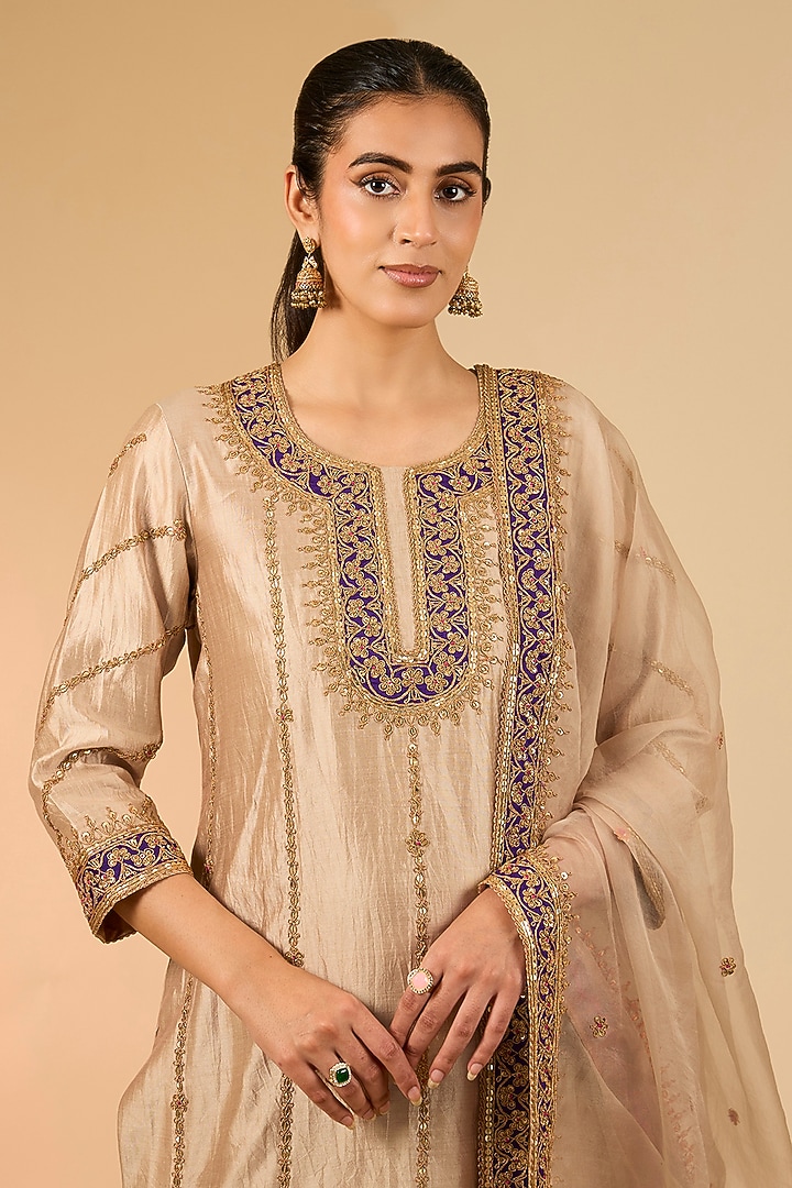 Champagne Spun Silk Marori Work Kurta Set by Surbhi Shah at Pernia's Pop Up Shop
