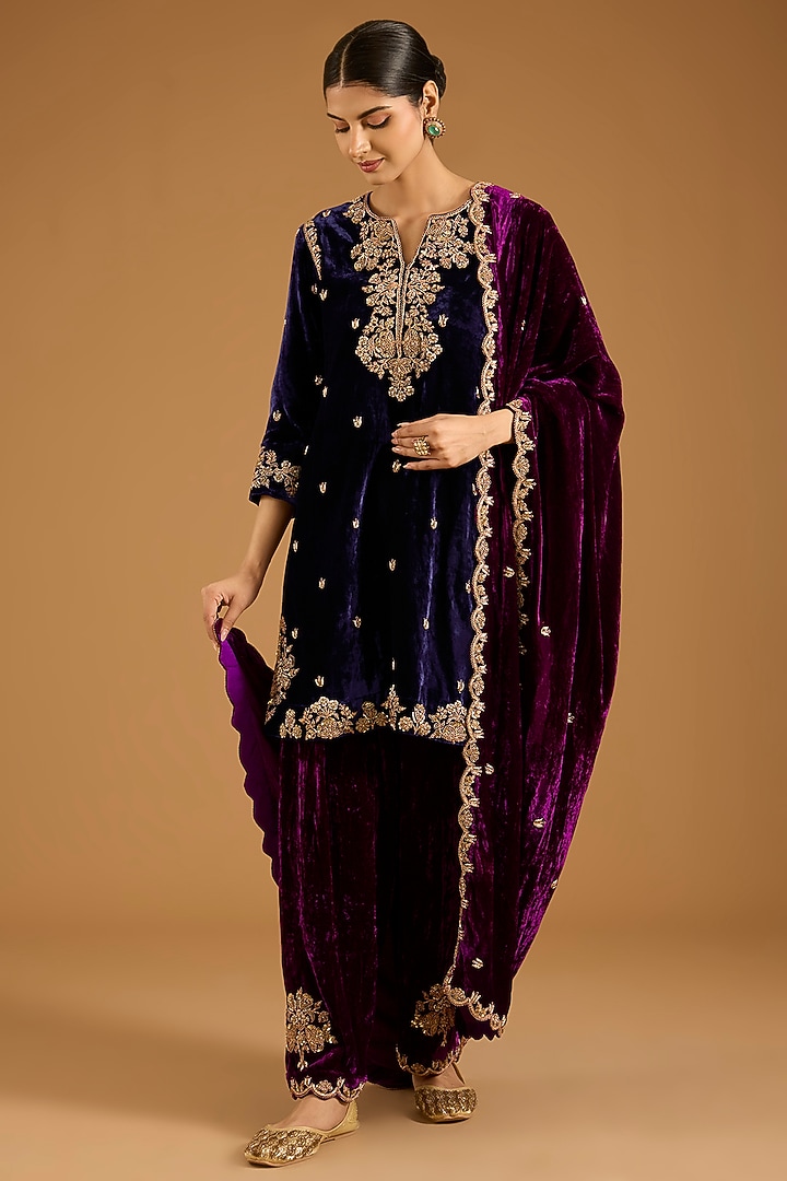 Purple Velvet Marori Embroidered Kurta Set by SURBHI SHAH at Pernia's Pop Up Shop