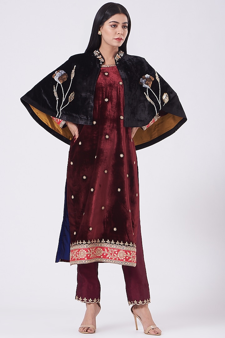 Black Hand Embroidered Cape by SURBHI SHAH