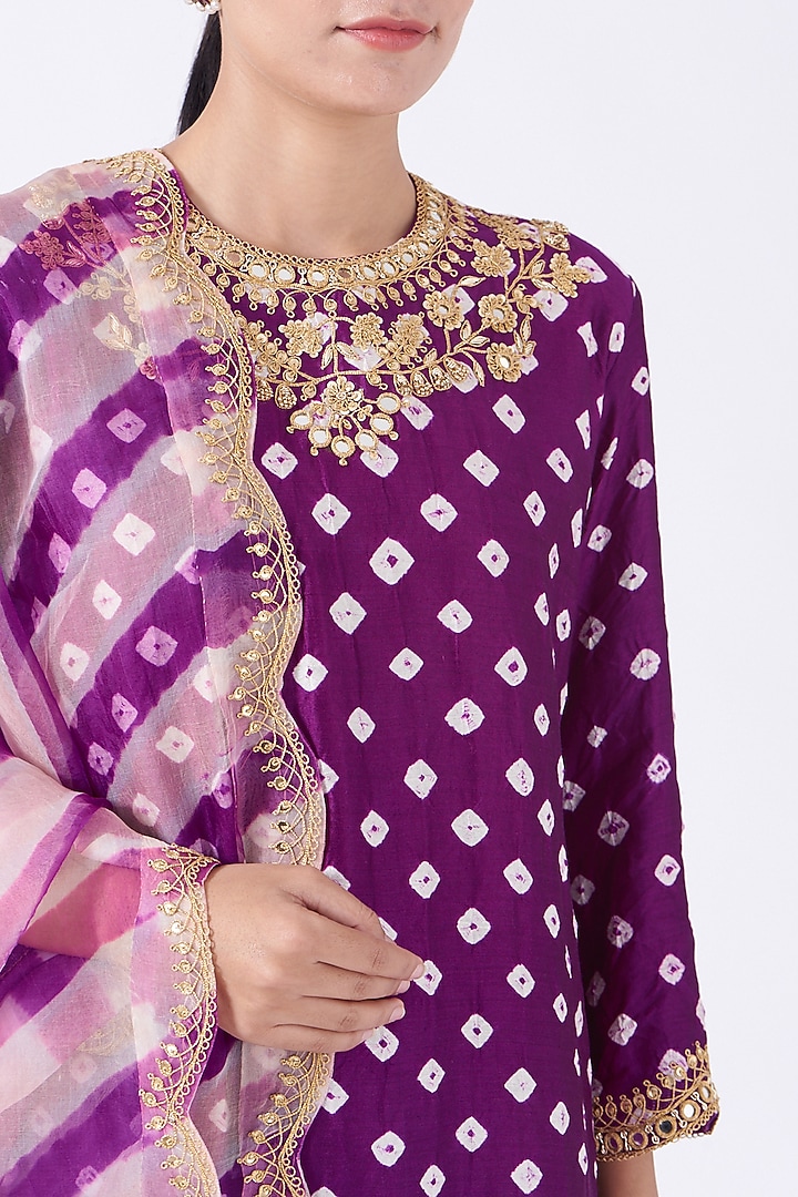 Purple Hand Embroidered Kurta Set by SURBHI SHAH at Pernia's Pop Up Shop
