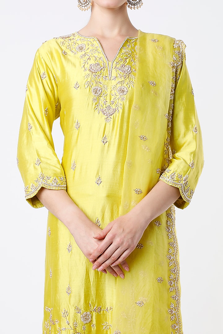 Lime Hand Embroidered Kurta Set by SURBHI SHAH at Pernia's Pop Up Shop