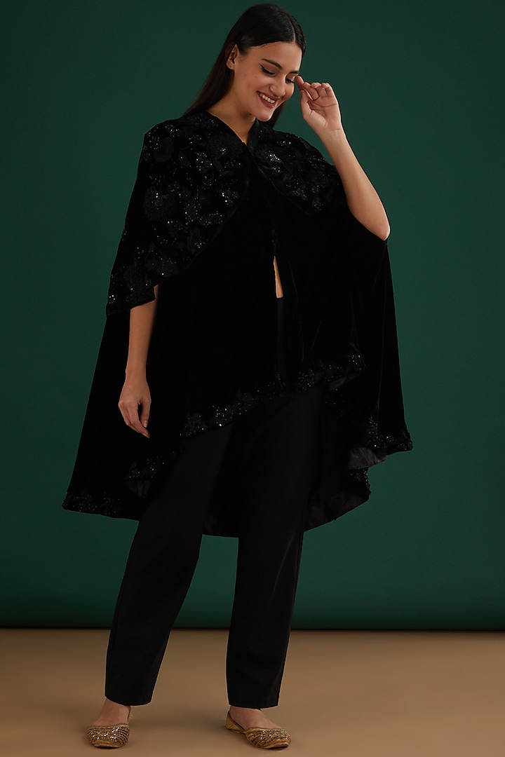 Black Embroidered Cape by SURBHI SHAH